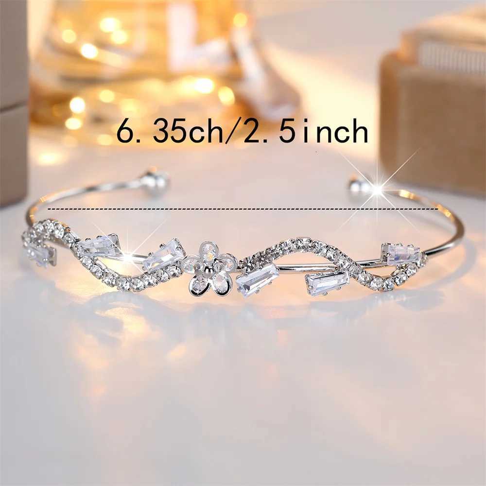 White Zircon Cute Wave Flower Open Bangle Bracelets For Women Vintage Silver Color Bridal Bracelet Jewelry Z250807
