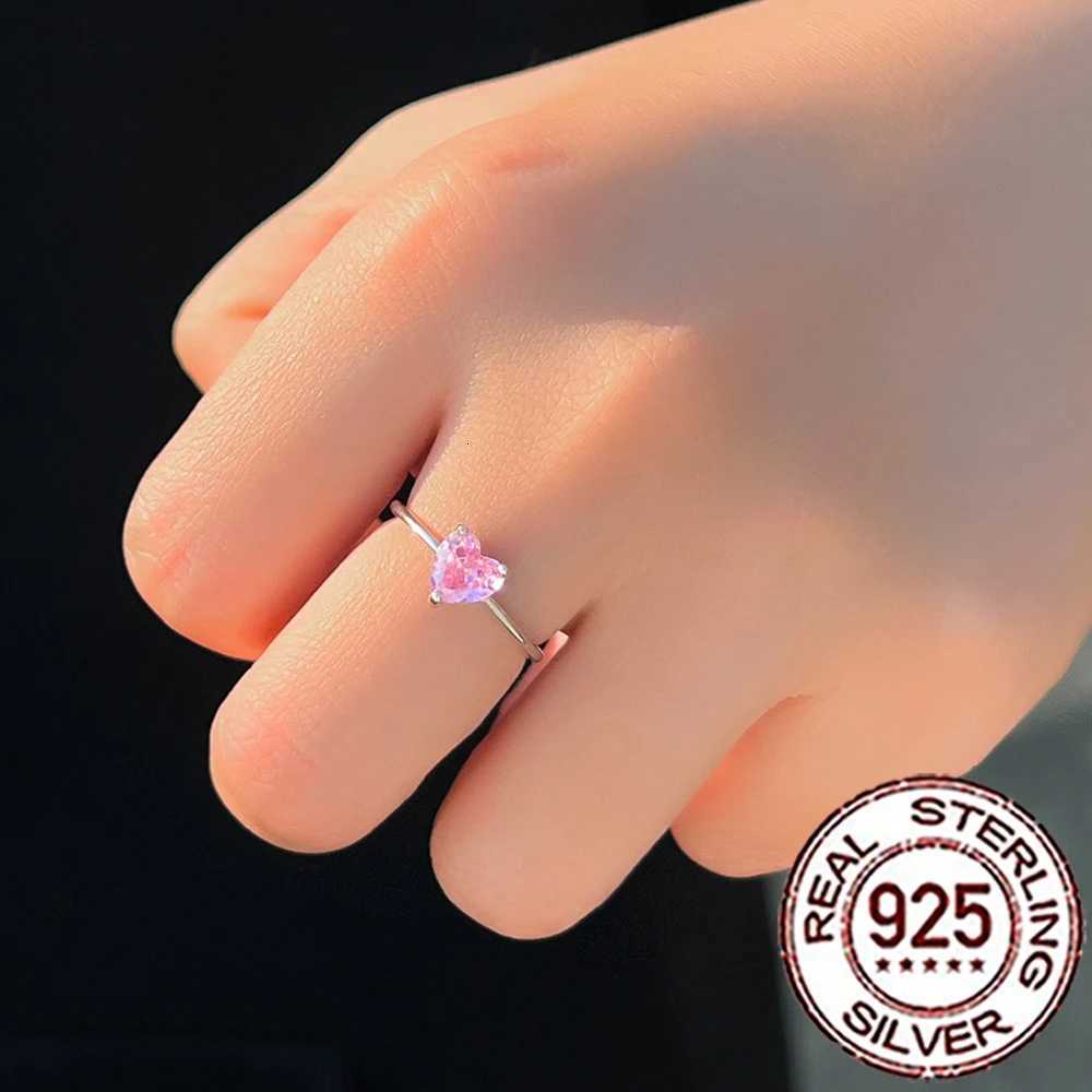 925 Sterling Silver 1CT Pink Heart Shape CZ Stone Wedding Band Promise Rings for Women Fine Jewelry Lover Gifts SR046 Y250808