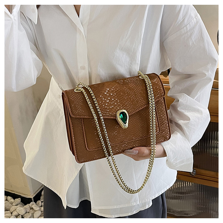 Free Shipping 2025 New Women's Designer Serpentine Diamond Luxury Brand Texture Commuter Women's Small Square Bag Banquet Bag Wallet Makeup 