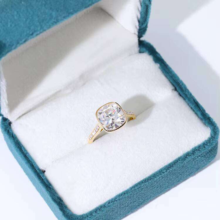 Gift Fashion Jewelry 14k Solid Gold Ring 3.5ct VVS Cushion Cut Iridescent Moissanite With Melee Engagement Rings for Women Men
