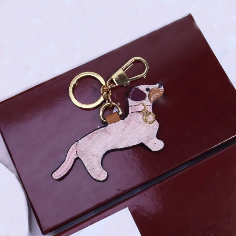 Cute Dog Keychains Designer Butterfly Dragonfly Animal Leather Dogs Car Keyring Chain Charms Cartoon Charm Vintage Toy doll Pendant Mini Keys Coinbag Gift