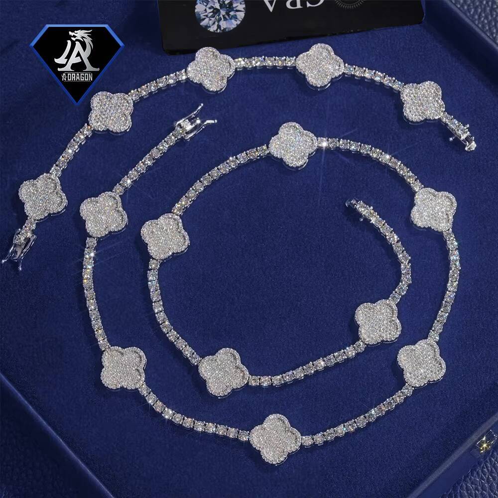 2025 New Arrival S925 Silver Moissanite Clover Tennis Bracelet for Men Passes Diamond Tester with GRA Certificate