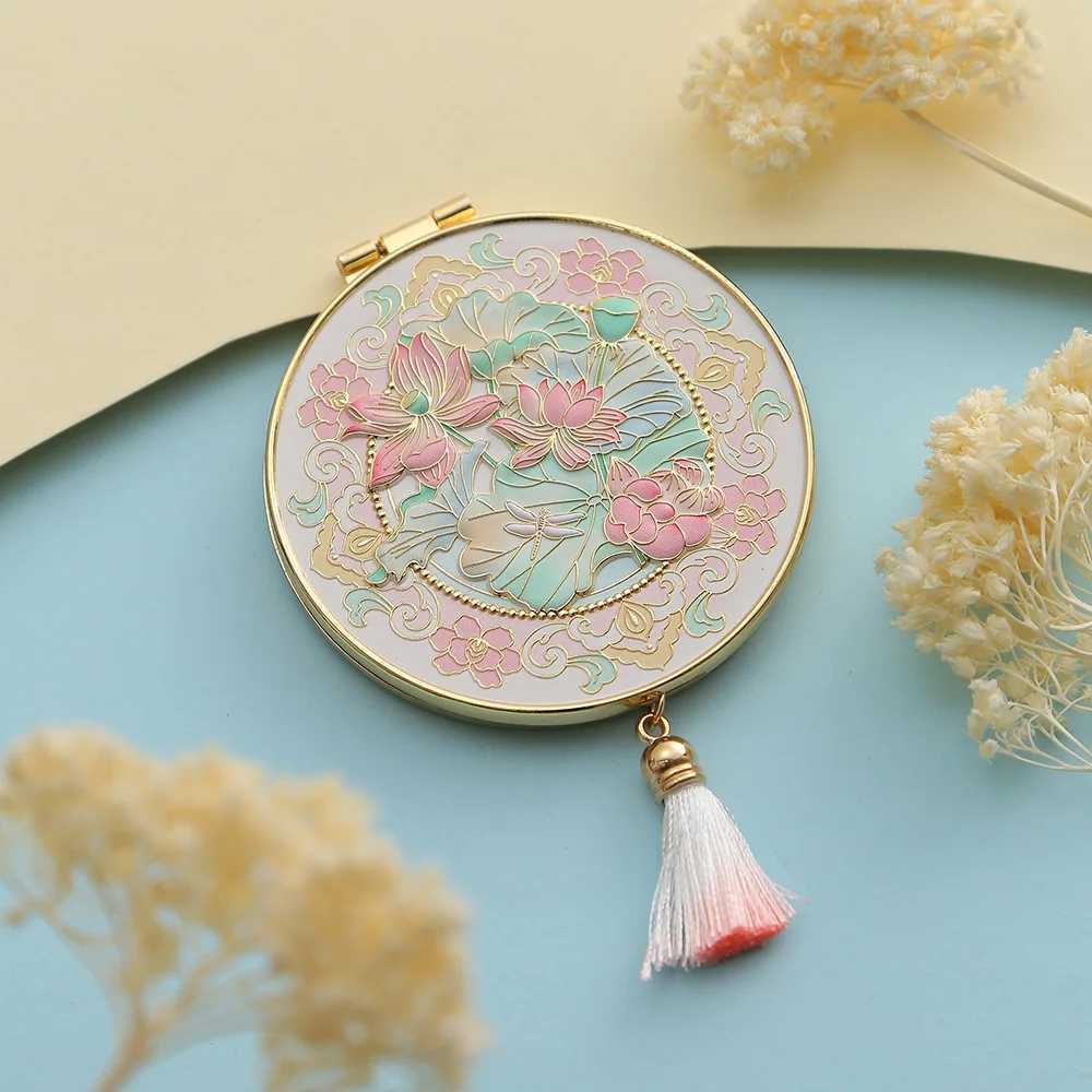 Carved Metal Folding Mirror Chinese-style Cultural and Creative Portable Handheld Makeup Mirror Tourist Souvenir Handheld Mirror Z250807