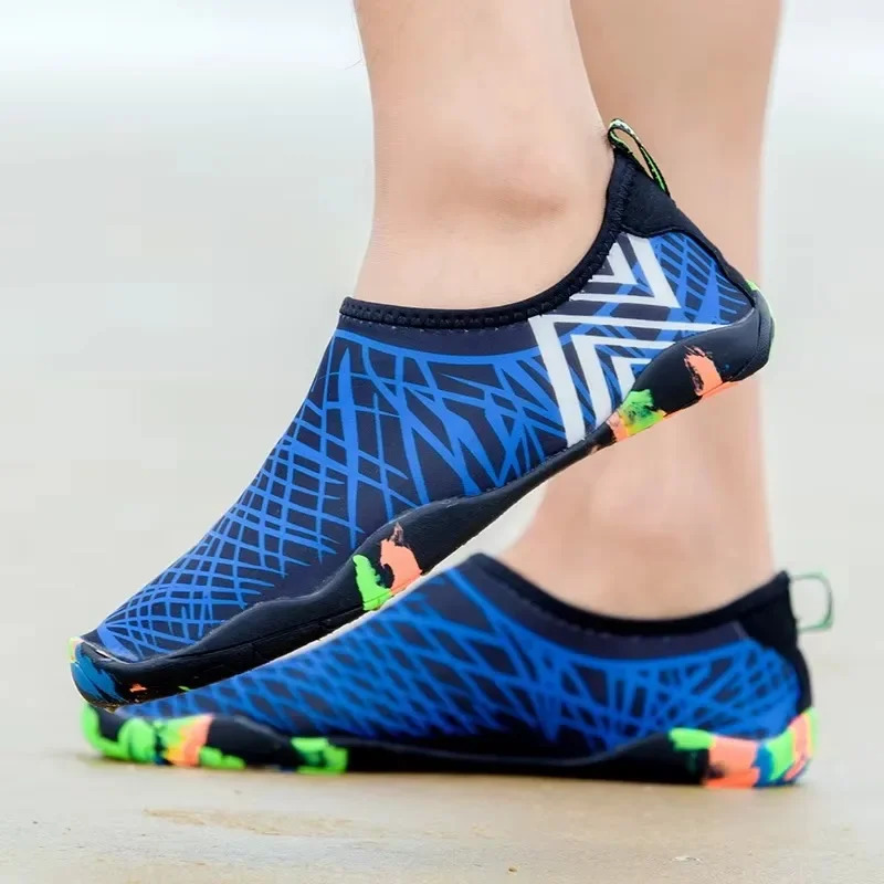 Quick-Drying Summer Water Shoes Unisex Seaside Beach Sock Barefoot Sneakers Men Swimming Upstream Sports Diving Aqua Shoes Women 250730