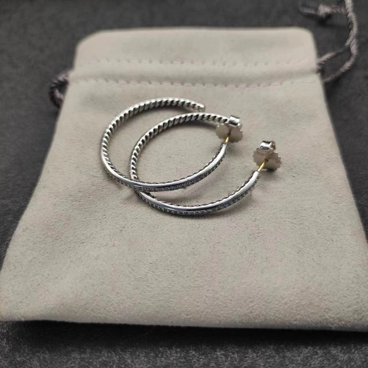 2025 DY Original Designer Earrings for Women and Men Line Texture Series Retro Ethnic Style Earrings Luxury Trend Jewelry Gift Earrings