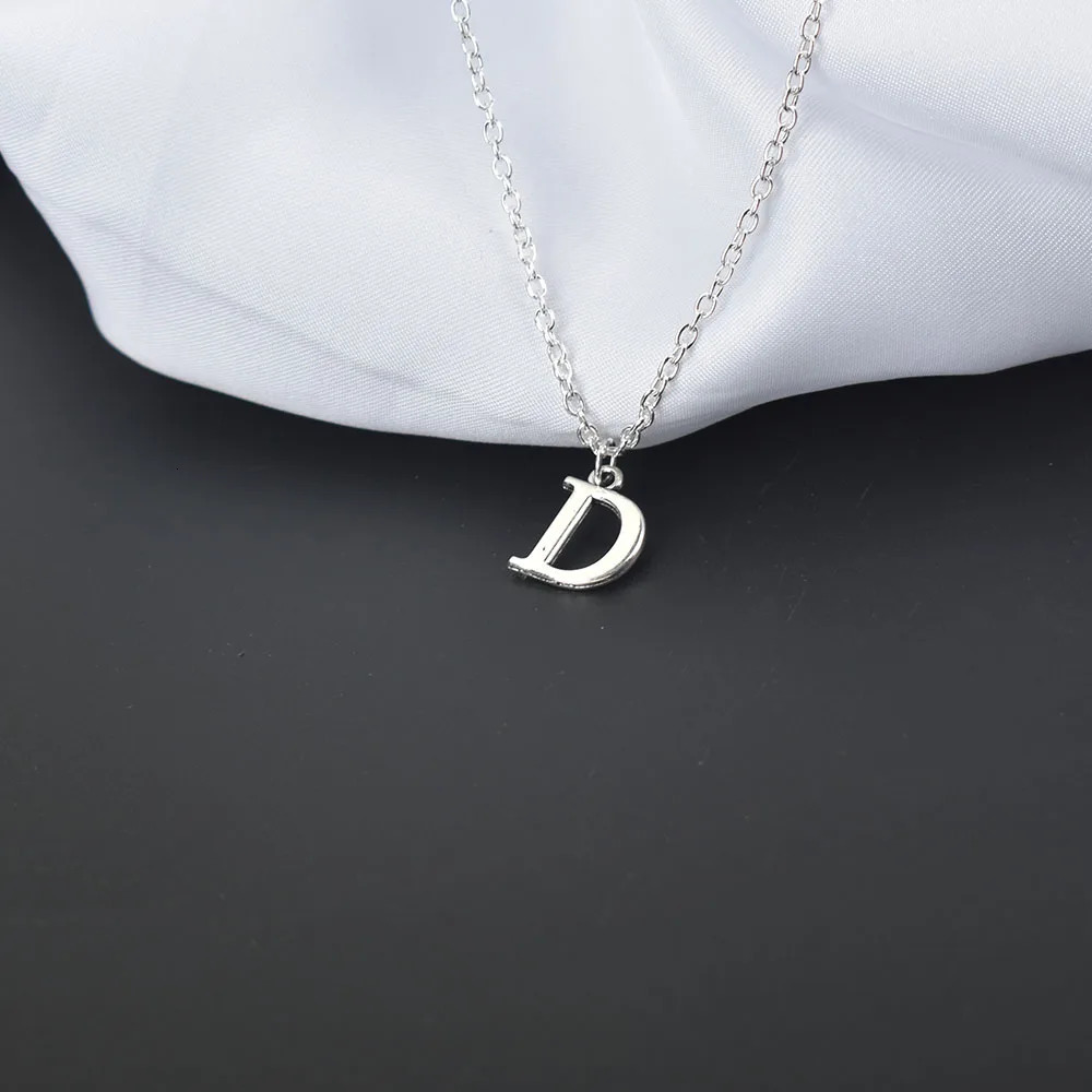 Silver Color A-Z English Alphabet Letter Pendants Necklaces For Women Metal Jewelry Simple Initial Chain Choker Collares 250805