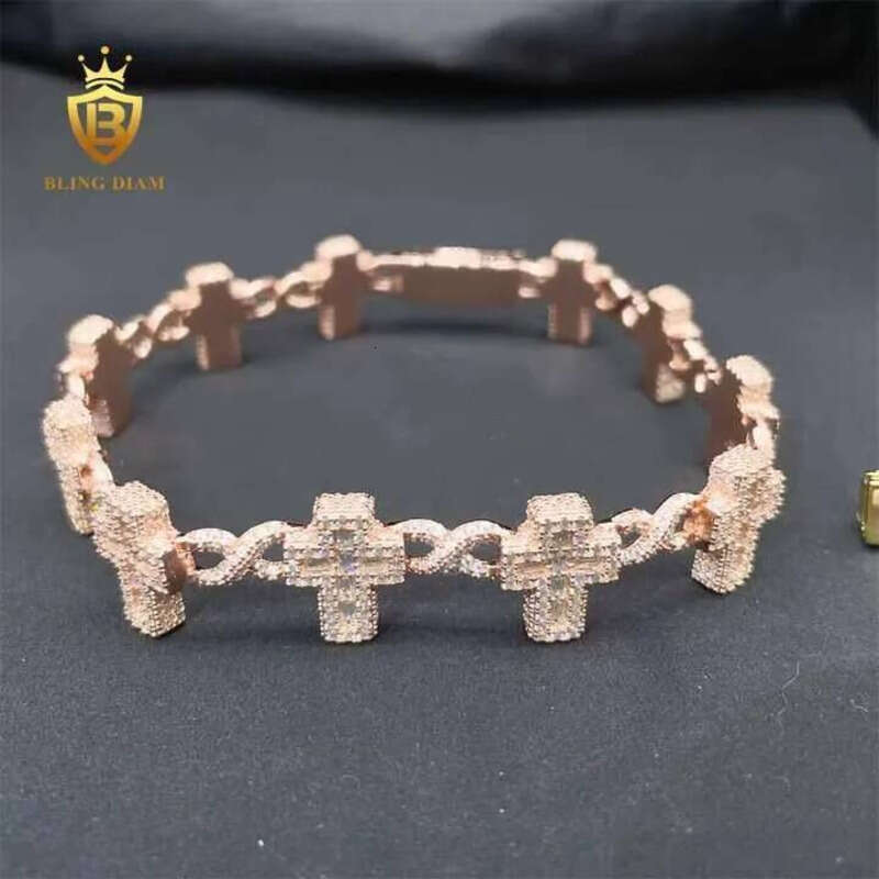 New Custom Hiphop Sterling Sier Cross Design Baguette Moissanite Dia Ice Out Cuban Link Chain Bracelet