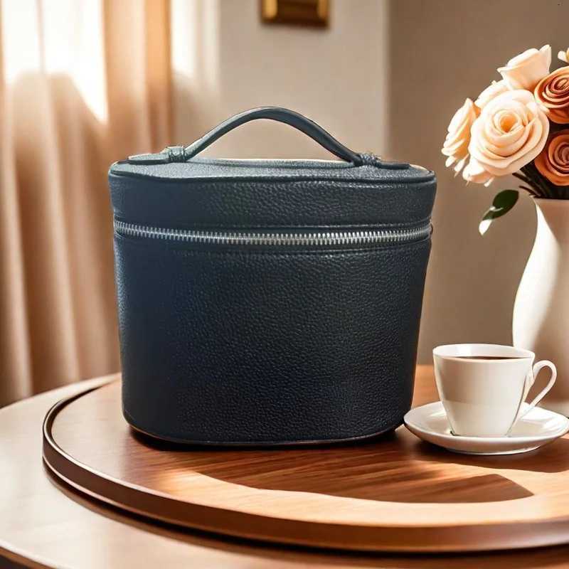 New Wens PU Leather Cosmetic Bag For Wen Portable Storage Bag Large Capacity Luxury Makeup Bag Organizer Bag For Travel Y250808