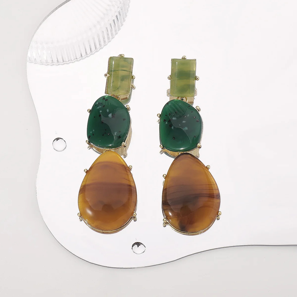 Vedawas Colorful retro-geometric resin earrings simple banquet holiday earrings women jewelry 250807
