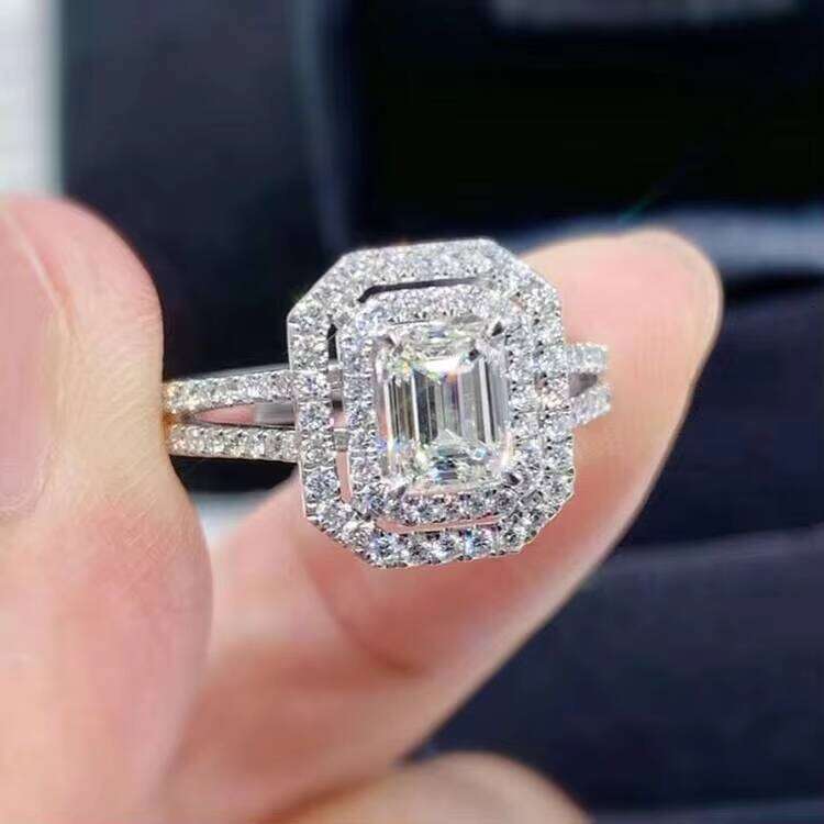 Solid Gold Jewelry 1CT Emerald Cut D-Vvs1 Moissanite Engagement Ring