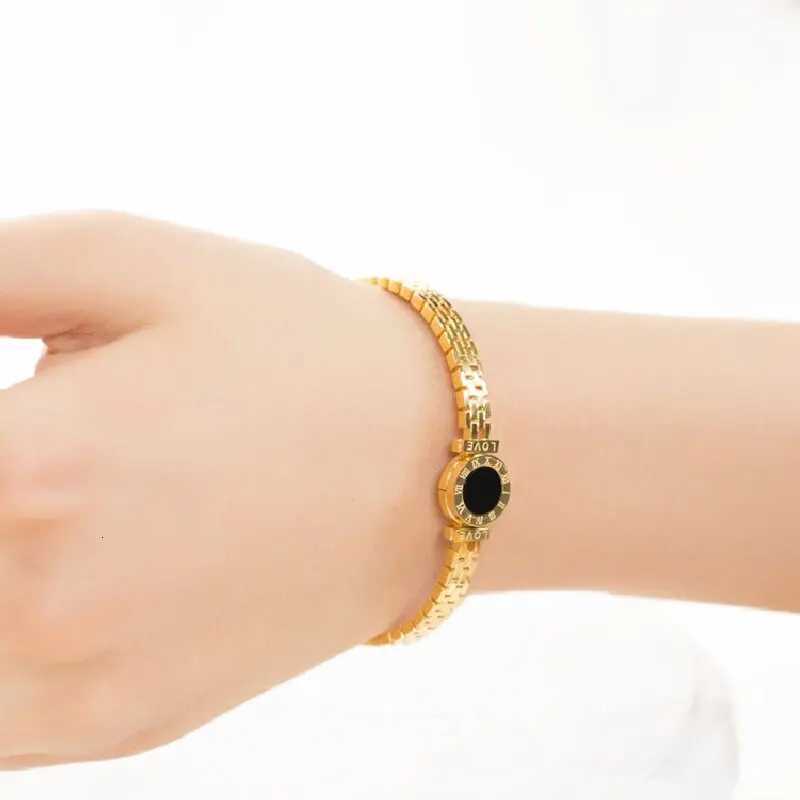 1PC Mens and Womens Fashion Roman Digital Stainless Steel Bracelet for Date Travel Banquet Party Festival Dressing Gifts Z250807