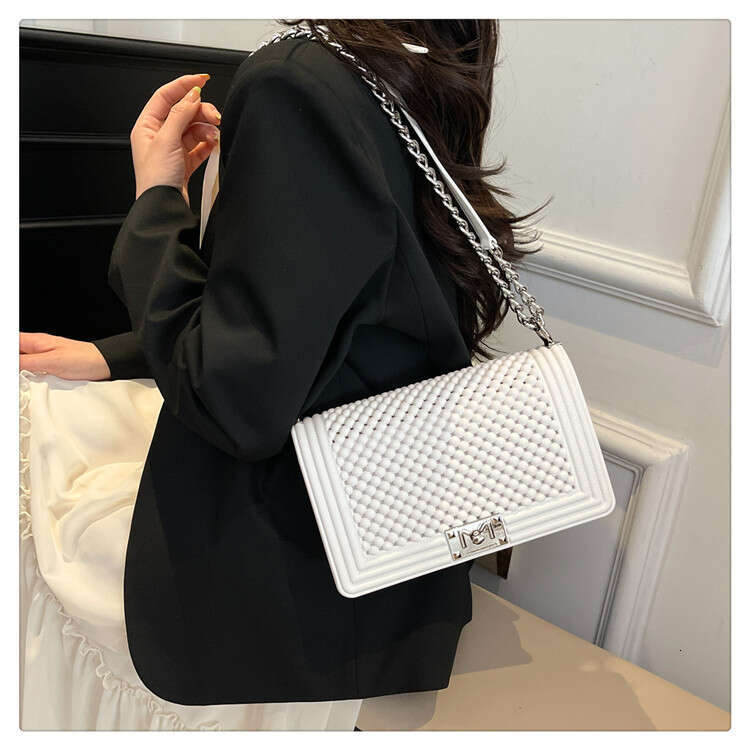 Designer 2025 New Trendy Fashion bags Chic purse and wallet Mom Chain Small Luxury Square High-End Crossbody Bag