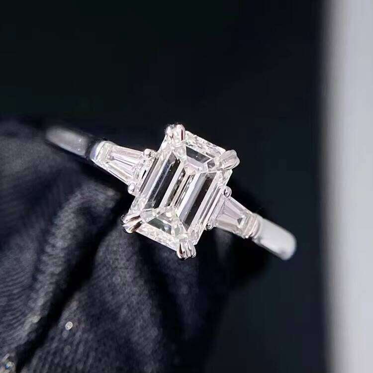 1ct D/VVS Clarity Emerald Cut Halo Solitaire Real Gold Moissanite Jewelry Wedding Engagement Ring for Women