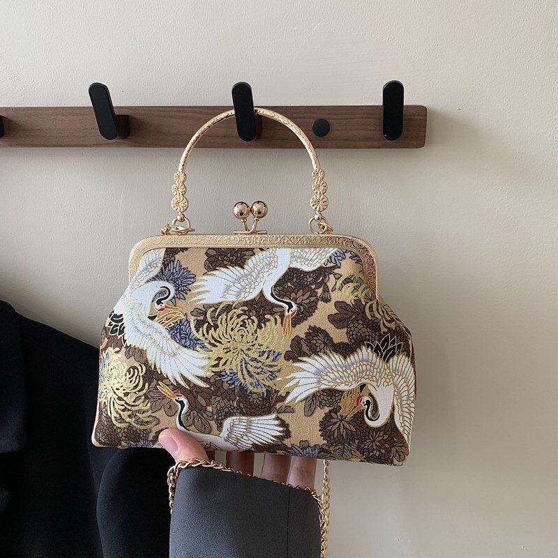 Luxury Brand Designer Bag Finished Clip Bag New 2025 Ethnic Style Fashion Cheongsam Bag Beautiful Handheld Elegant Single Shoulder Crossbody Bag