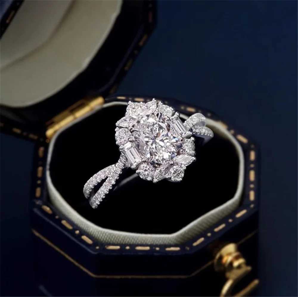 Cute Female White Zircon Stone Silver Color Wedding Rings Promise Open Adjustable Engagement Jewelry for Women Y250808