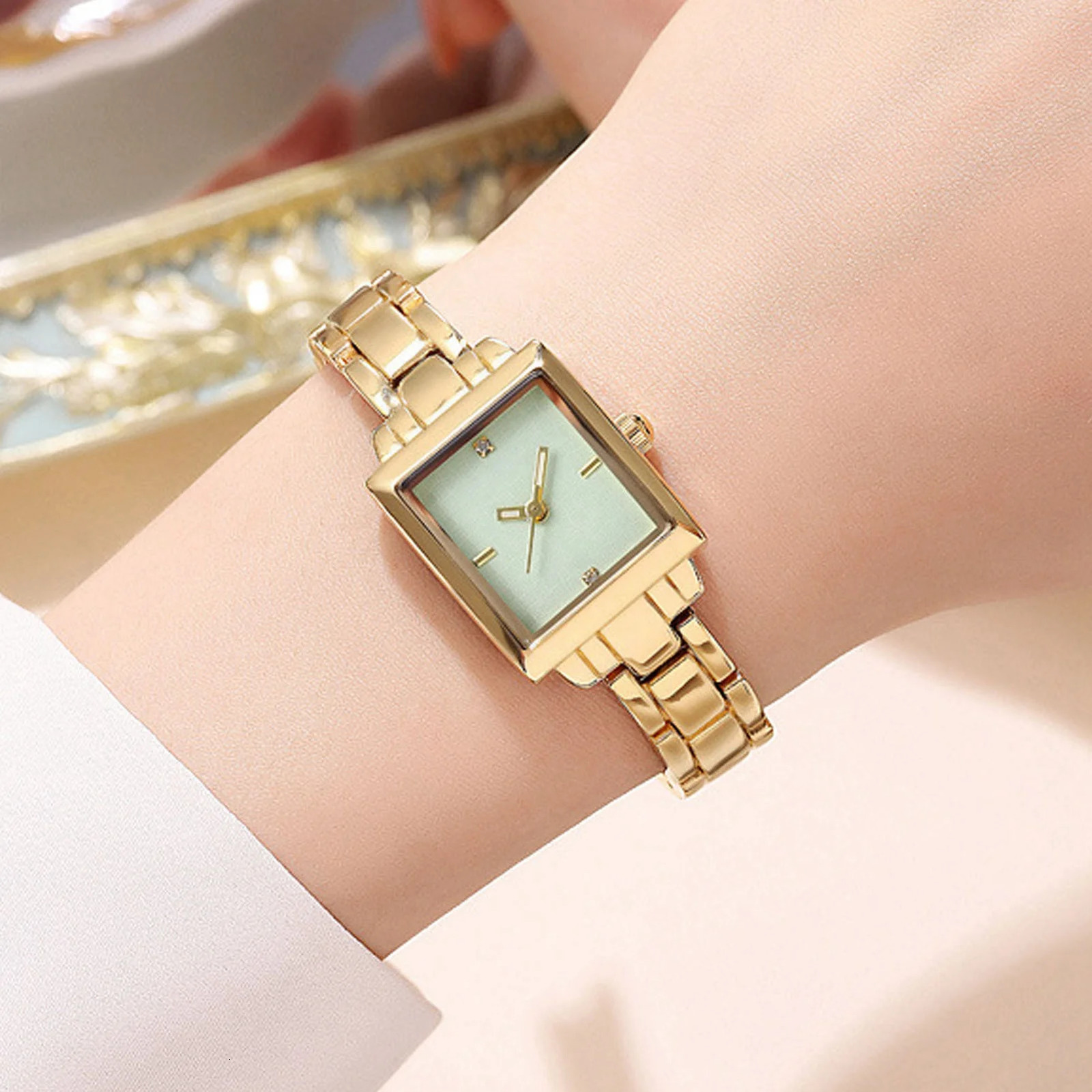 Women Stainless Steel Wristwatch Rhinestone Fashionable Rectangular Quartz Watch 30m Water Proof Lady Watch for Daily 250807