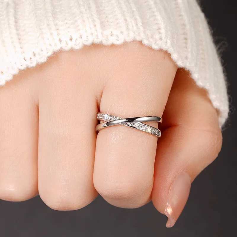 925 Sterling Silver Cross Ring Lady Trendy Jewelry Brilliant AAA Cubic Zirconia Stylish Daily Accessories for Women Y250808