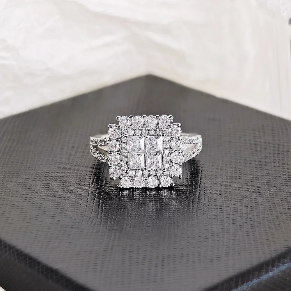 Gorgeous Square Shape Women Ring Full Bling Iced Out Micro Pave Crystal Zircon Bridal Ring Wedding Engagement Ring R5474 250717