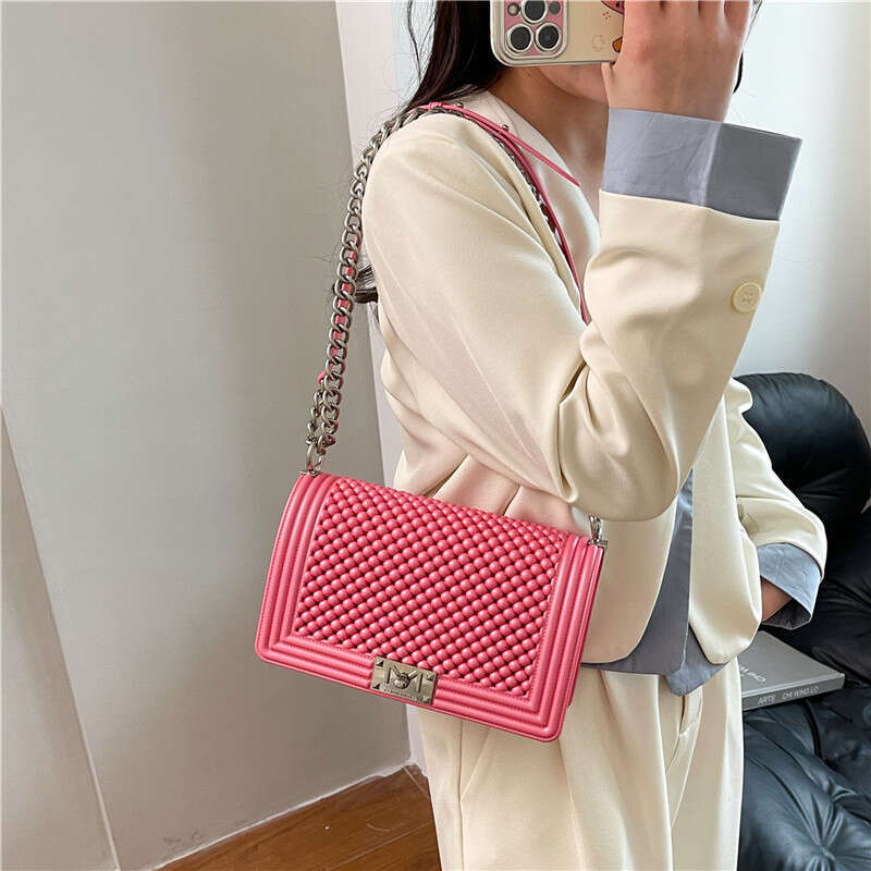 Designer 2025 New Trendy Fashion bags Chic purse and wallet Mom Chain Small Luxury Square High-End Crossbody Bag