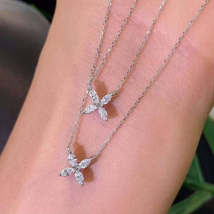 Fine Quality Clover Pendant 14k Real Gold D/VVS Clarity Marquise Moissanite for Women Fashion Jewelry Necklace Gift