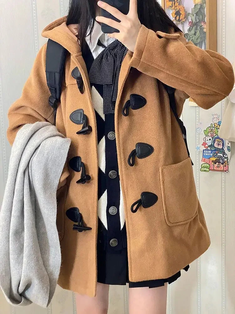 Winter Japanese College Style Hoodie Woolen Coats Women Clothing Mid Length JK Uniform Bull Horn Button Coat Winter Clothes 250805