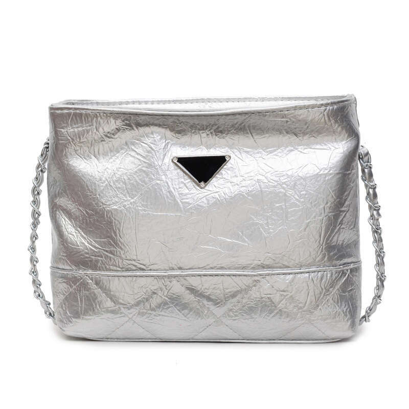 Designer Women Chain Casual Simple Versatile Hobo Handbag 2025 New Fashion Handheld Crossbody Single Shoulder Tote Bucket Bag