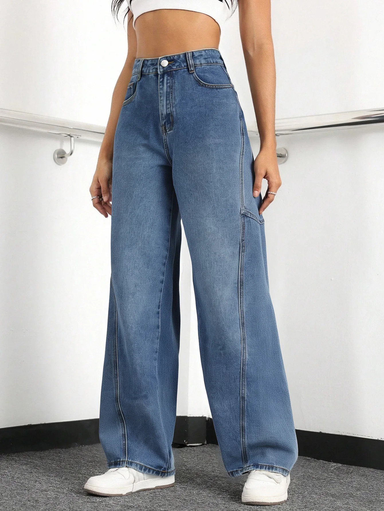 Womens High - Waisted Wide Leg Cargo Jeans | Baggy Denim Workwear Pants 250804