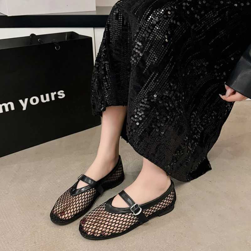 Breathable Mesh Black Ballet Shoes for Women Spring Summer Fashion Flats Soft Sole Round Toe Girls Daily Walking Street Sandals W250808