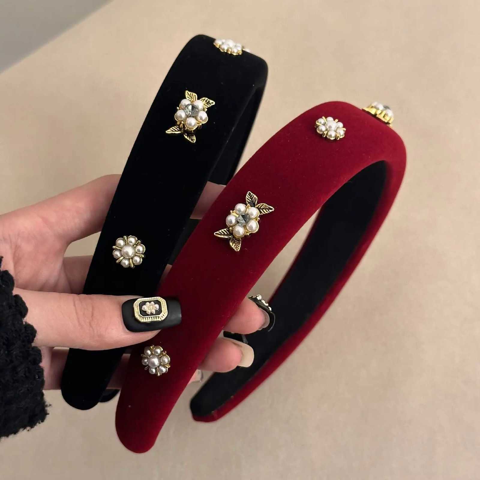 French Style Handmade Wool Waves Hair Fairy Cute Simple Temperament Exquisite Pearls Hair Accessories 2024 New Y250808