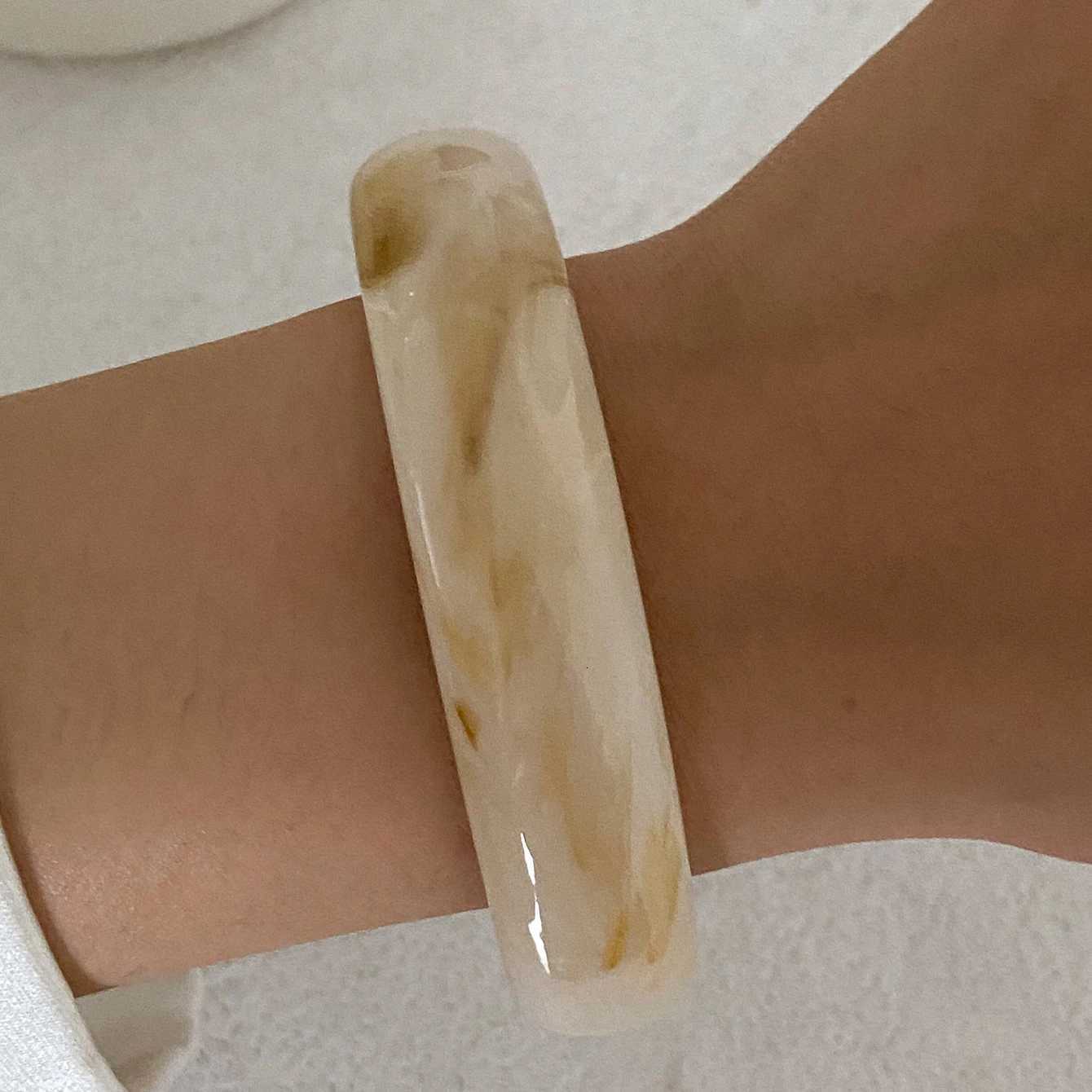 4 Styles Creative Vintage Resin Bangles for Women 2025 Trendy Party Birthday Beach Charm Bracelet Jewelry Accessories Z250807