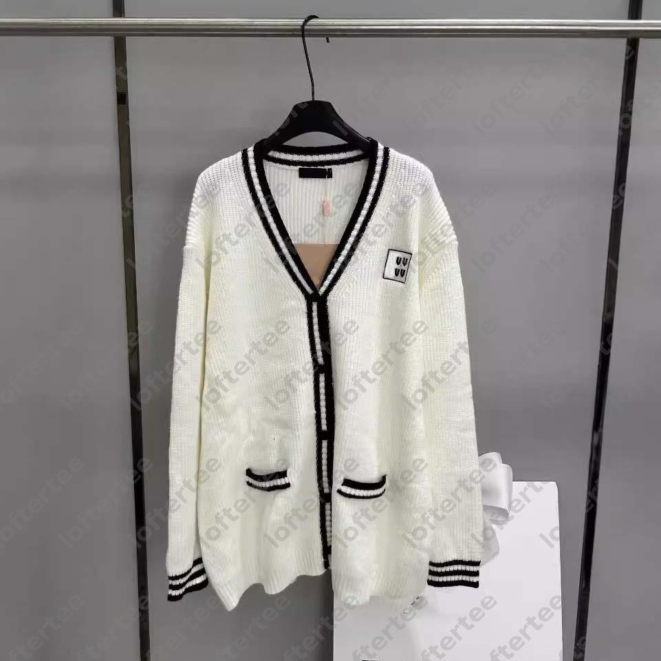 Woman Designer Cardigan Luxury Pullover For Women Brand Long Sleeves Knitted Sweatshirt Sweater Coat -8 Ladies Letter Tops Hoodies Jacket Clothing DZD2508083