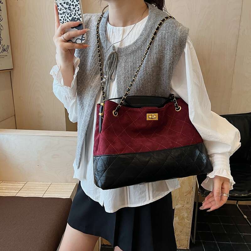 Color Block bags Single Shoulder Crossbody for Women, High-Quality Chain, Fashionable Luxury Commuter Designer Tote Bag Women, Chain, Women, Chain, Wo