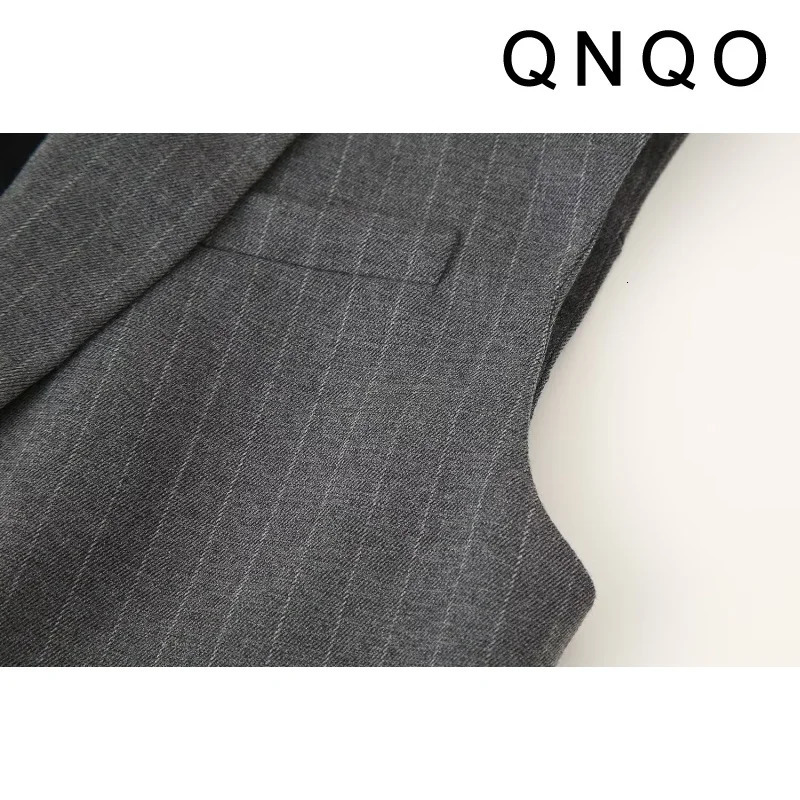 QNQO Casual Lapel Vest for Women Vintage Single Button Sleeveless Cropped Tops Temperament Elegant Sense Vestes 250804