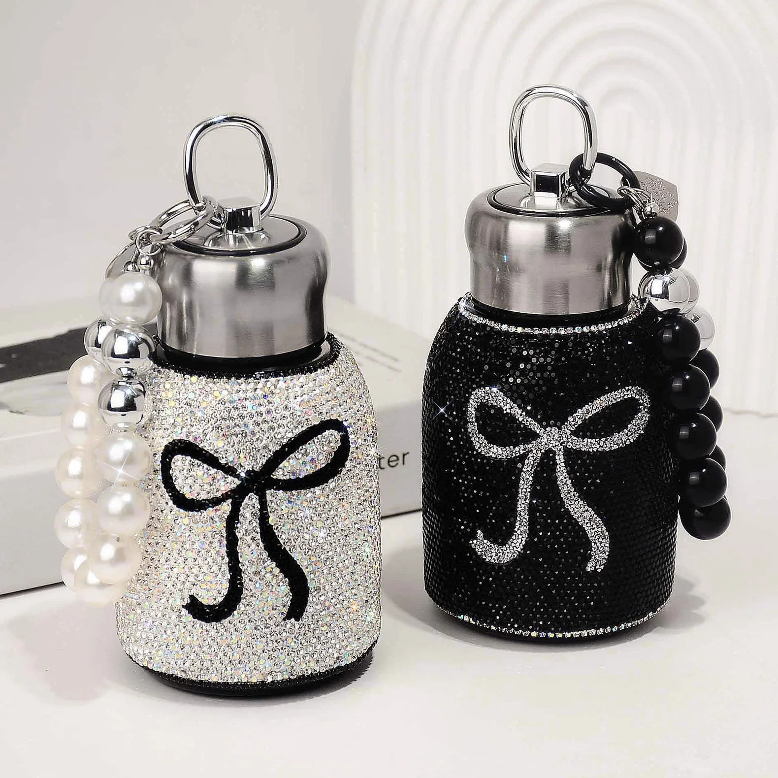 High Aesthetic Diamond Studded Insulated Cup Luxurious Portable 304 Stainless Steel Handheld Bow Vacuum Car Water 250808