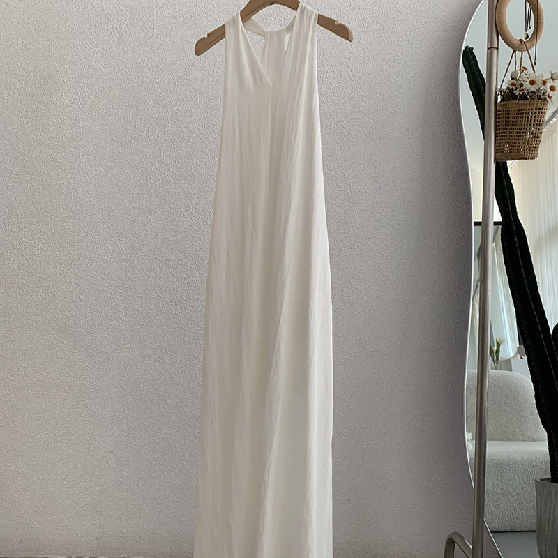 Omalai Halter V-neck Sleeveless Dress for Women Summer New Elegant Vest Long Dress with Belt 3753 T200509