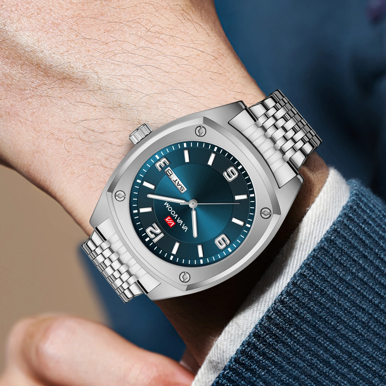 Men Stainless Steel Watch Fashionable Business Style Gold Calendar Quartz Movement Wine Barrel Shaped Casual Sports Watch 250807