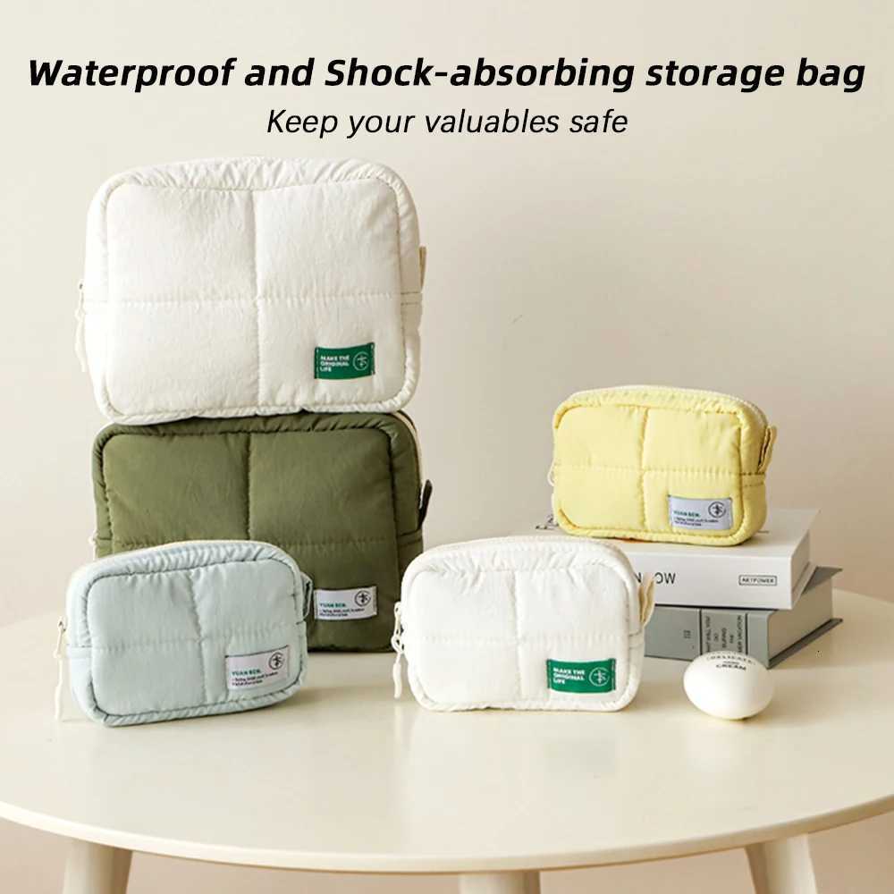 Must-Have New Waterproof Cosmetic Handbag for Travel a Miscellaneous Storage Bag a Toiletries Bag and a Large Storage Bag Y250808