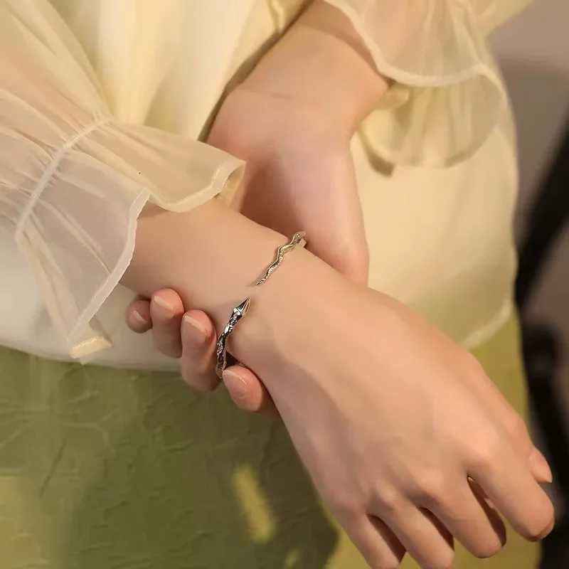 New 925 Sterling Silver Snake Shape Bracelet Simple Charm Personality Bracelet Birthday Party Gift for Women Exquisite Jewelry Z250807