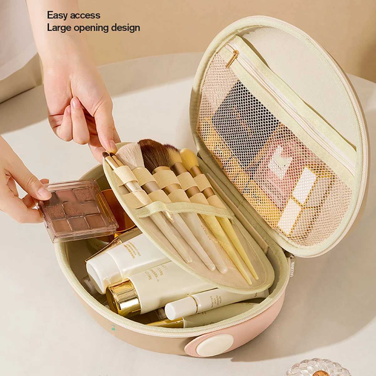 Handheld Multi-functional Large Capacity Cosmetic Storage Bag for Outdoor Travel Portable Waterproof Toiletry Bag and Beauty Bag Y250808