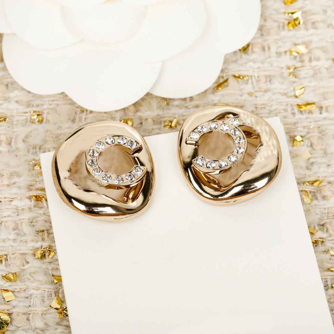 2025 Luxury quality charm special design stud earring with diamond in two colors plated have stamp box PS4393