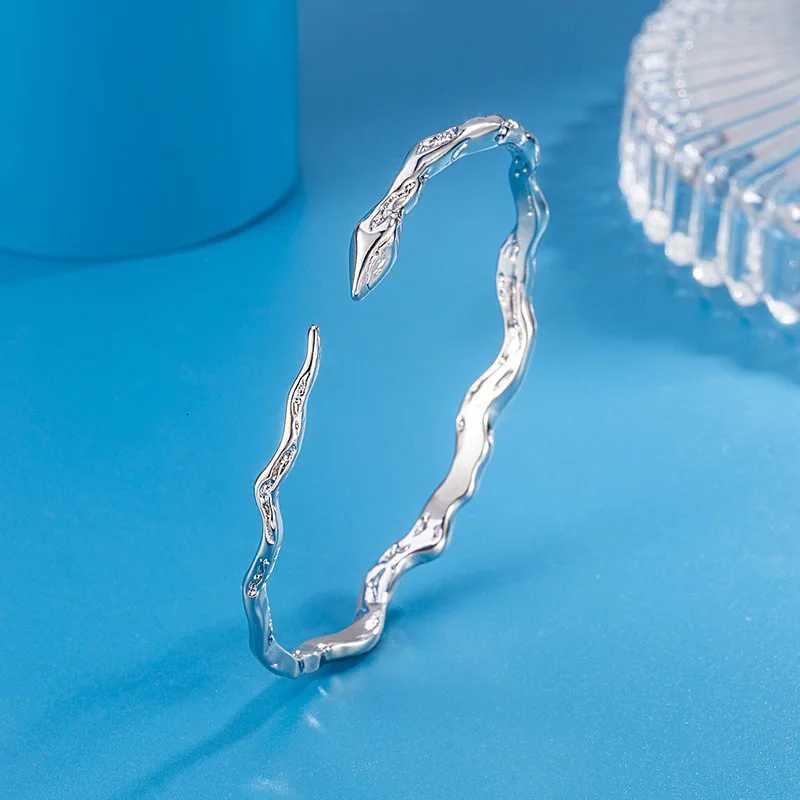 New 925 Sterling Silver Snake Shape Bracelet Simple Charm Personality Bracelet Birthday Party Gift for Women Exquisite Jewelry Z250807