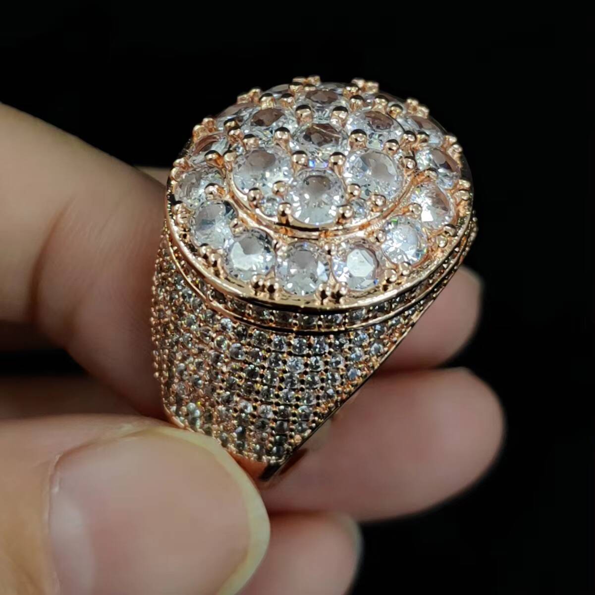 Mens Retro Hip Hop Ring Copper Material Real Gold Plating Diamond Flower Personalized Zircon Jewelry