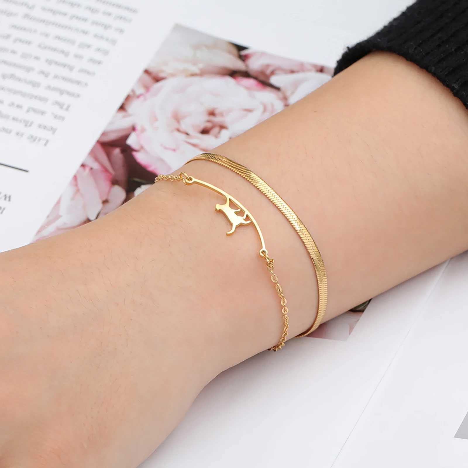 Skyrim Cute Cat Walking Rope Pendant Stainless Steel Fashion Bracelet Men Womens Valentines Day Gift Jewelry Handmade Jewelry Z250807