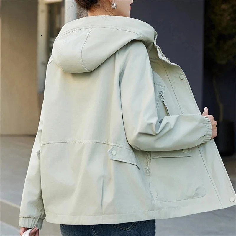 WLF Womens Casual Jacket 2025 Spring and Autumn Style Loose American Retro Short Windbreaker Loose Jacket top for Commuting 250728