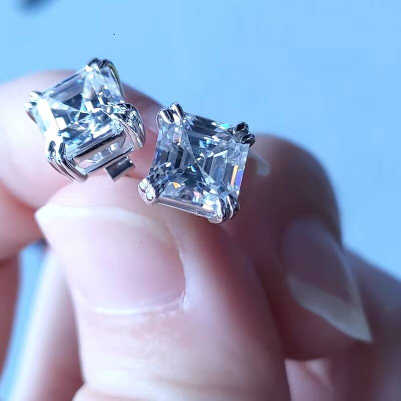 Classic 7mm Asscher Cut Stud Earrings Women 18K Solide White Gold Iced Out VVS Moissanite Earrings