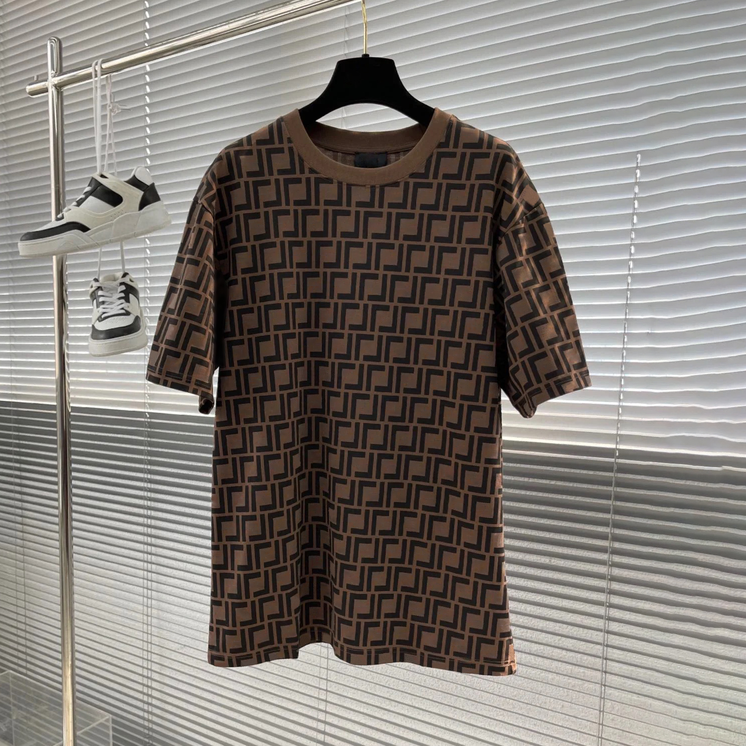 High quality men's T-shirt polo shirt designer men's T-shirt classic letter luxurious fashion versatile top shirt