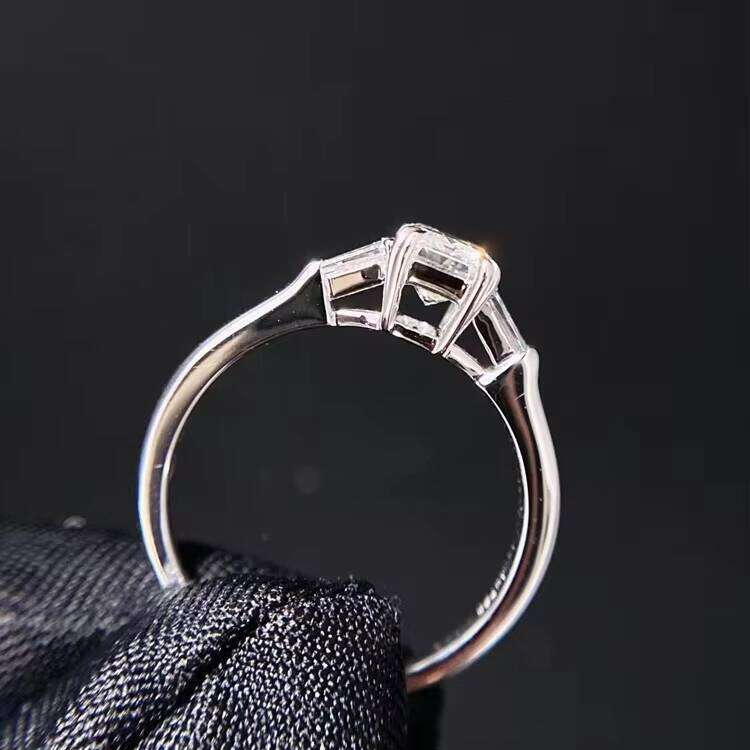 1ct D/VVS Clarity Emerald Cut Halo Solitaire Real Gold Moissanite Jewelry Wedding Engagement Ring for Women