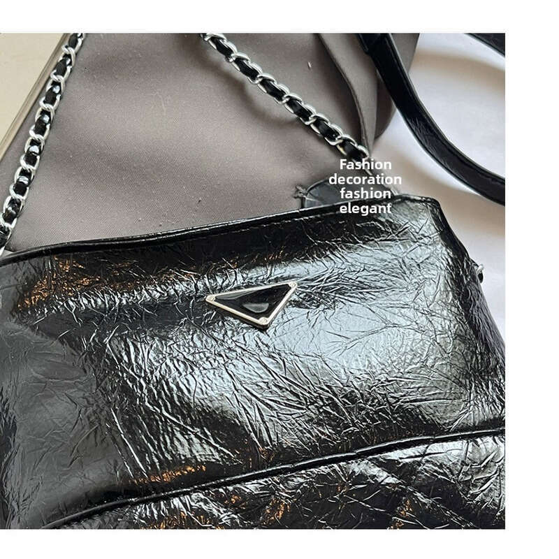 Designer Women Chain Casual Simple Versatile Hobo Handbag 2025 New Fashion Handheld Crossbody Single Shoulder Tote Bucket Bag