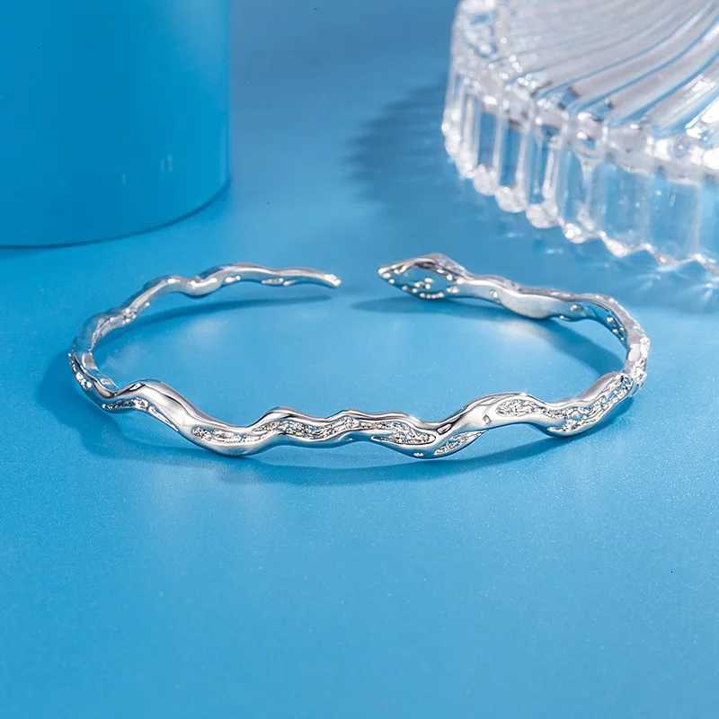 New 925 Sterling Silver Snake Shape Bracelet Simple Charm Personality Bracelet Birthday Party Gift for Women Exquisite Jewelry Z250807