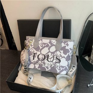 2025 Every Free Delivery To Your Door Women's Bag Is The Labor Of A Designer Bag Luxury Bag Designer's Hard